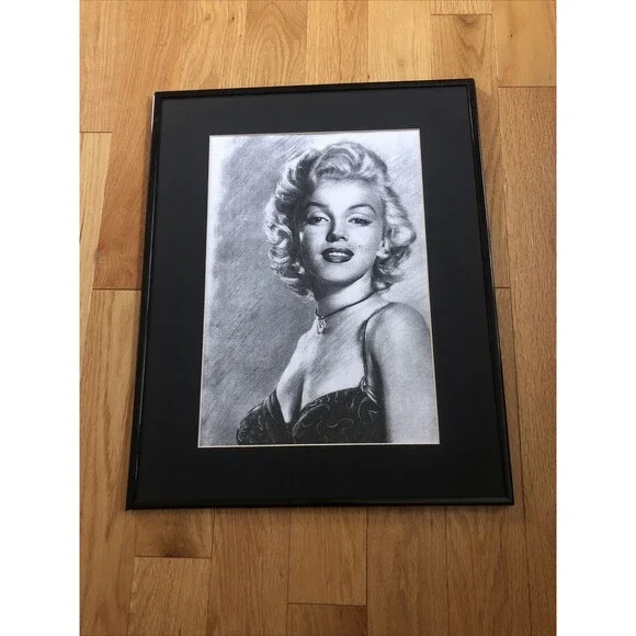 Vintage Marilyn Monroe Painting 20 x 16 in Frame No Glass Excellent Condition